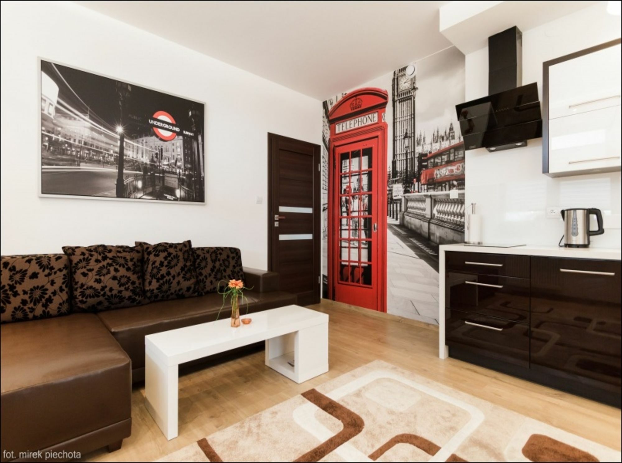 P&O Serviced Apartments Fabryczna Varsovia Exterior foto